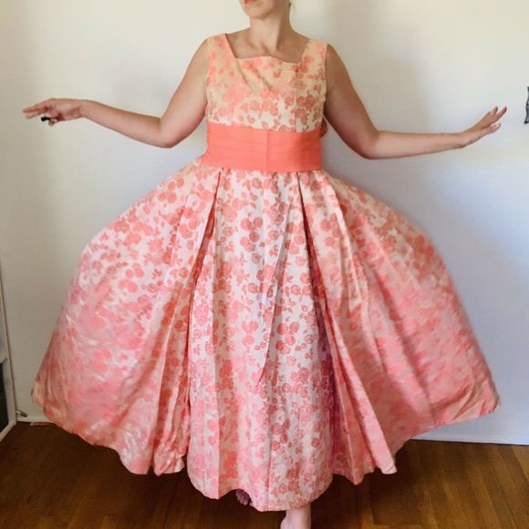 Vintage Dresses & Skirts - Vintage 1960s Peach Brocade Gown